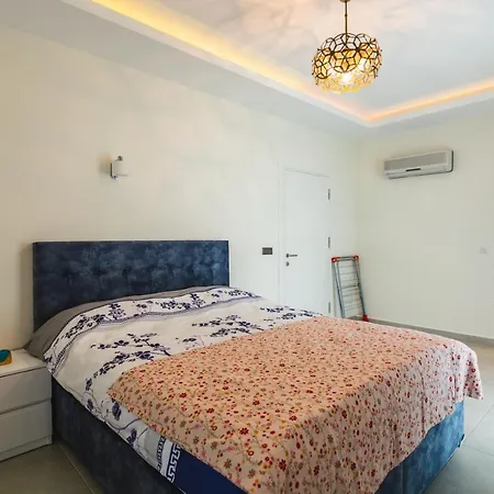 Appartement Seven Stars B-1 *